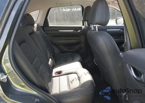 2023 Mazda Cx-5 2.5 S Preferred z USA, uszkodzony, nr VIN JM3KFBCM4P0138160